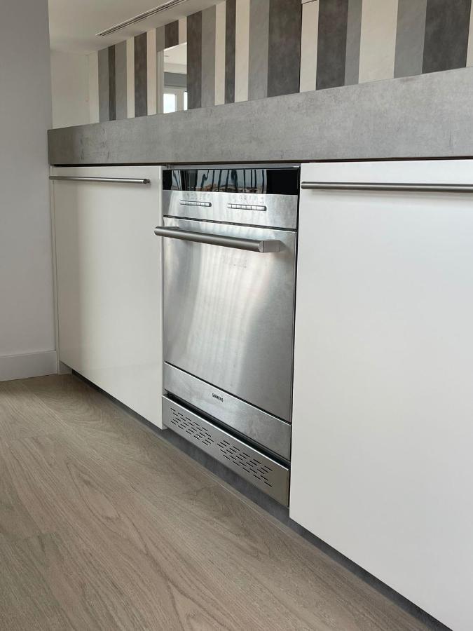 Piso Vivian Gandia Apartment ภายนอก รูปภาพ